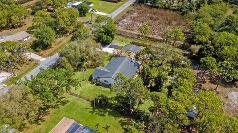 16244 E Downers Drive Loxahatchee FL 33470