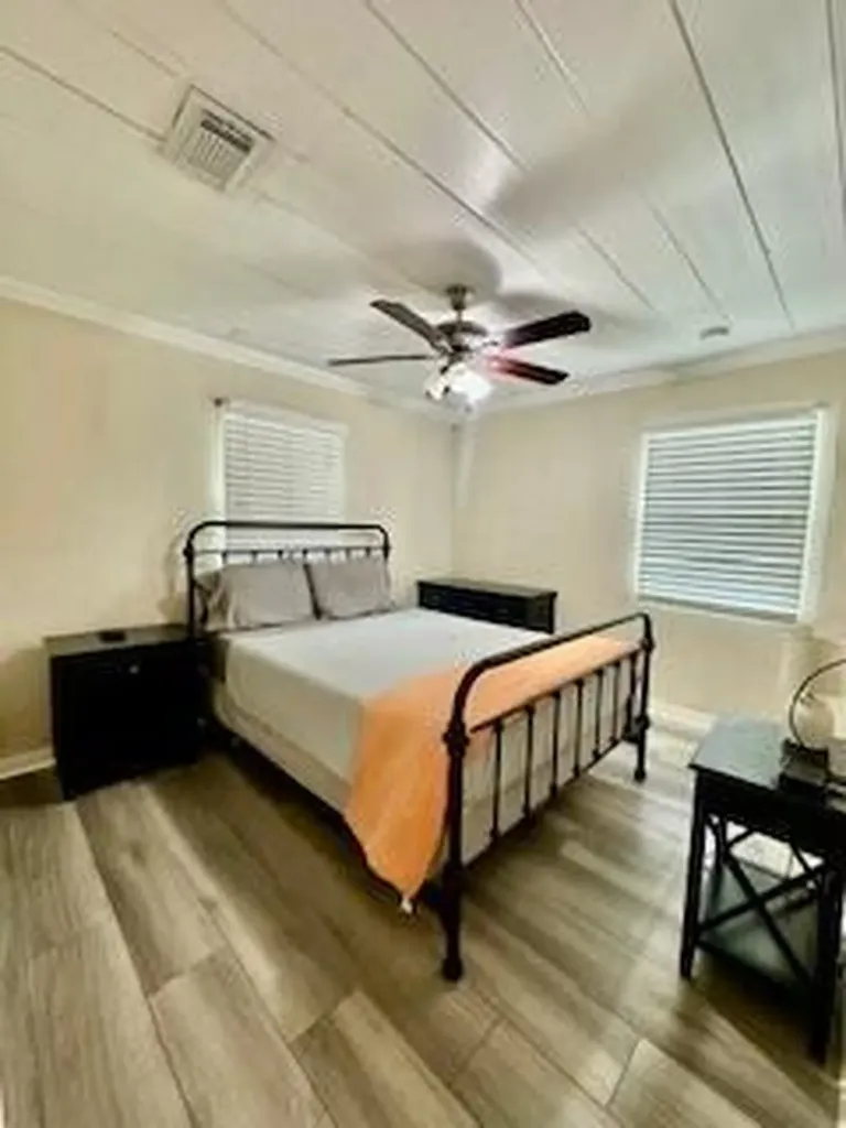 304 SE 3rd Avenue Delray Beach FL 33483