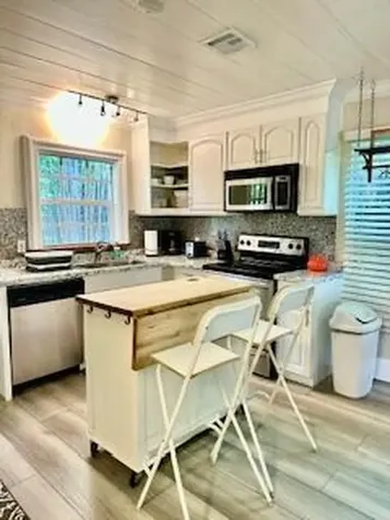 304 SE 3rd Avenue Delray Beach FL 33483