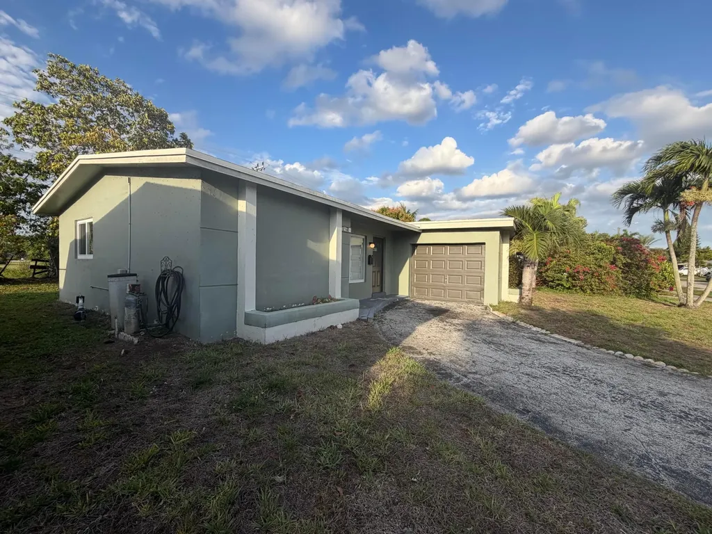 6691 NW 30th Street Sunrise FL 33313