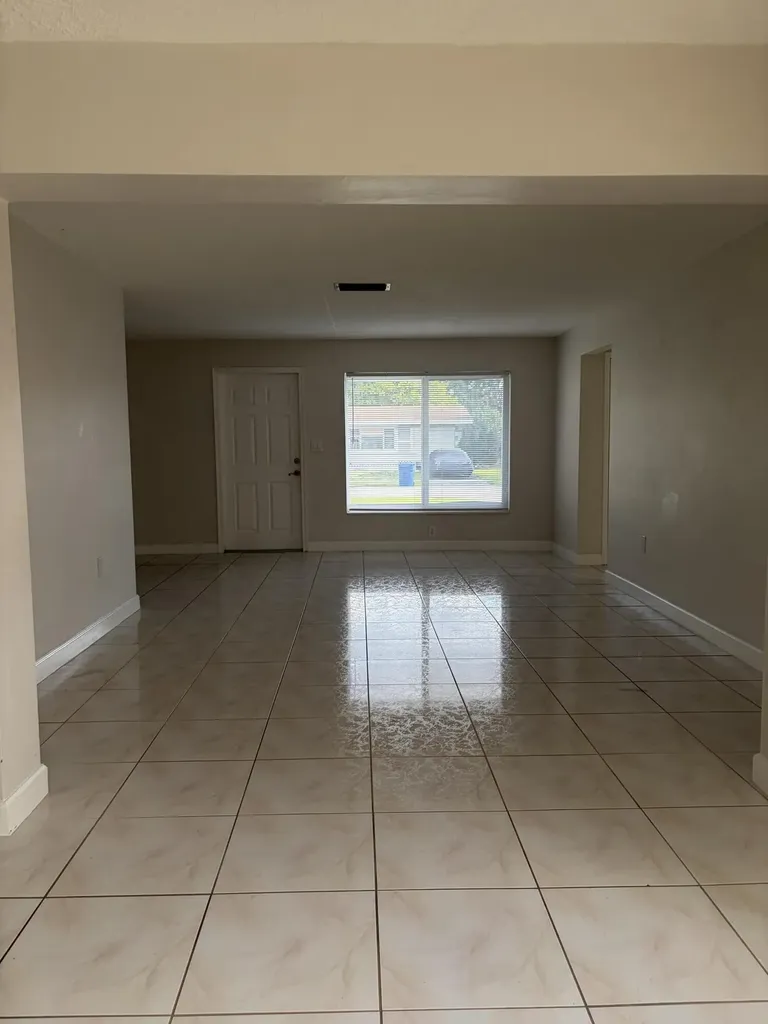 6691 NW 30th Street Sunrise FL 33313