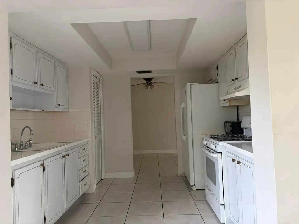 6691 NW 30th Street Sunrise FL 33313
