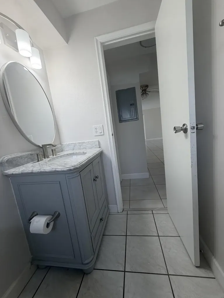 6691 NW 30th Street Sunrise FL 33313