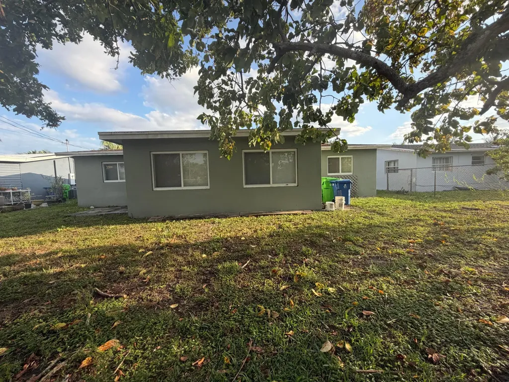 6691 NW 30th Street Sunrise FL 33313
