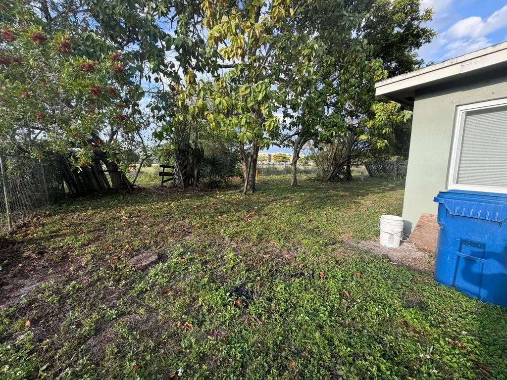 6691 NW 30th Street Sunrise FL 33313