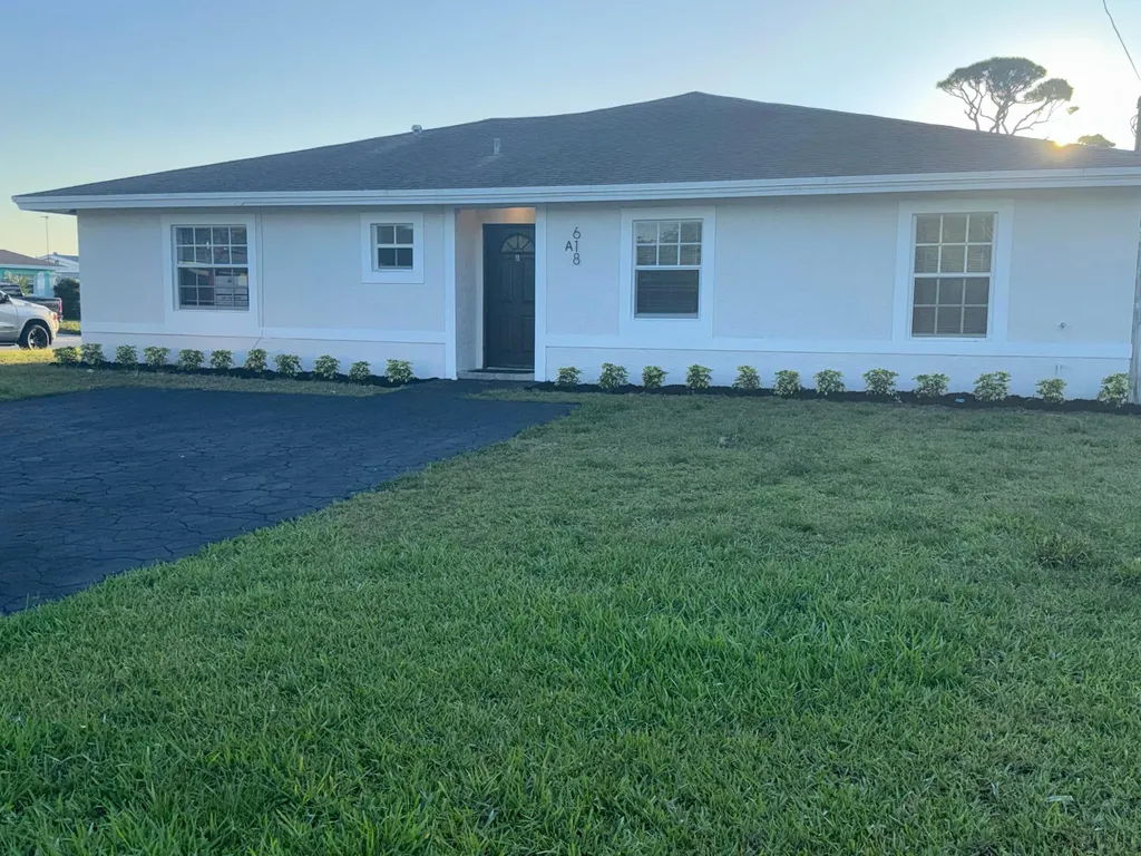 618 NE 1st Street Boynton Beach FL 33435