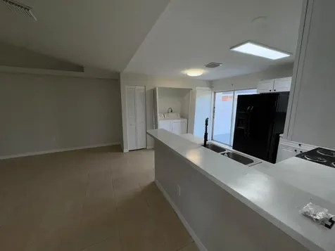 618 NE 1st Street Boynton Beach FL 33435