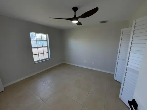 618 NE 1st Street Boynton Beach FL 33435