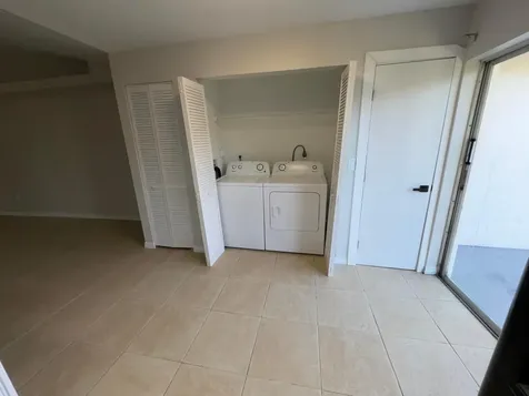 618 NE 1st Street Boynton Beach FL 33435