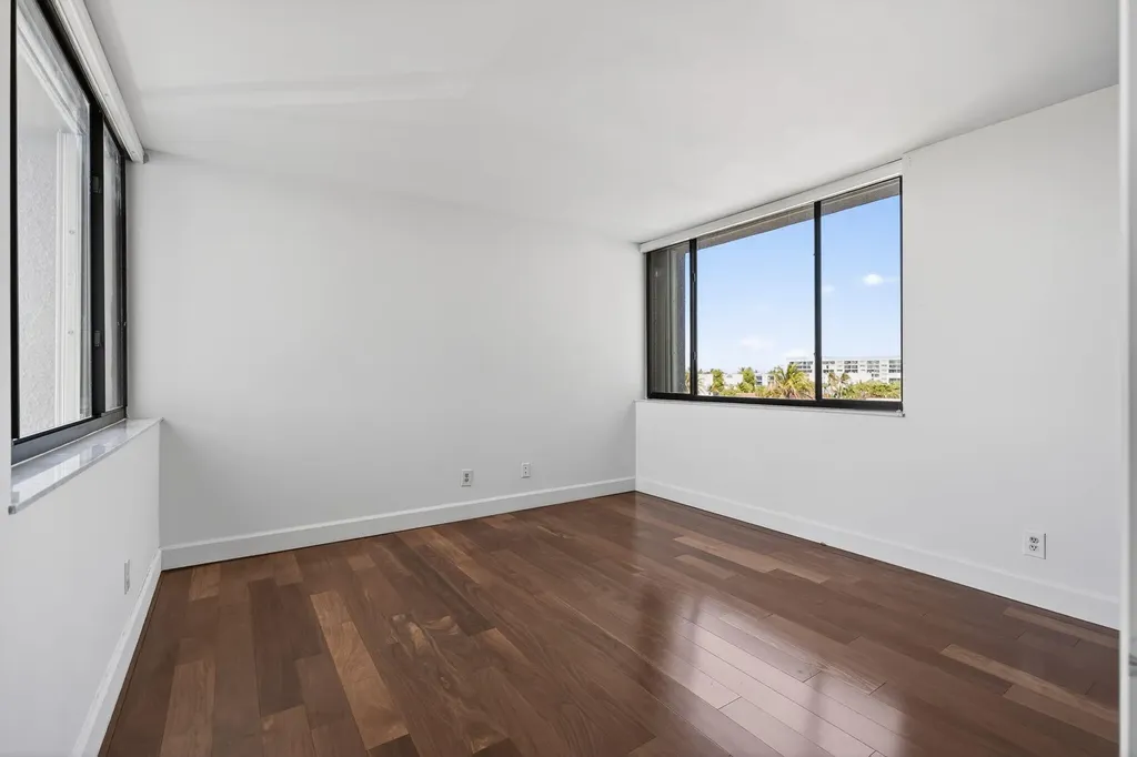 1605 S Us Highway 1 Jupiter FL 33477