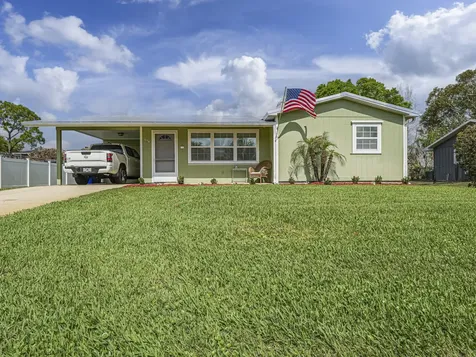 573 Autumn Terrace Sebastian FL 32958