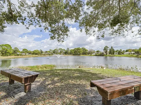 573 Autumn Terrace Sebastian FL 32958