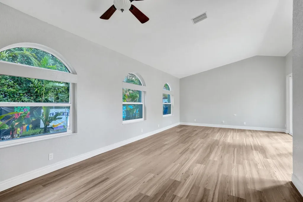 5367 NW 106th Drive Coral Springs FL 33076