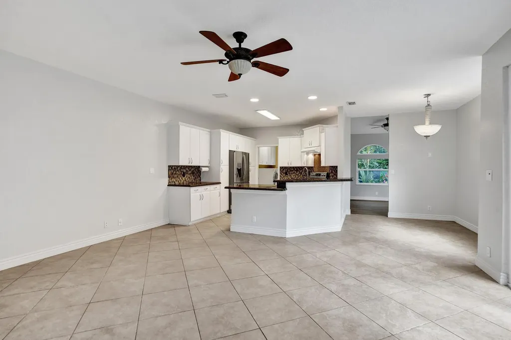 5367 NW 106th Drive Coral Springs FL 33076