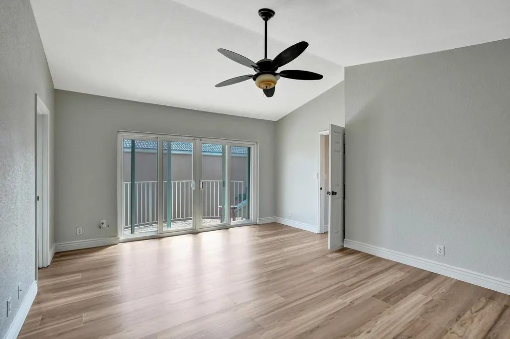 5367 NW 106th Drive Coral Springs FL 33076