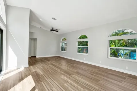 5367 NW 106th Drive Coral Springs FL 33076