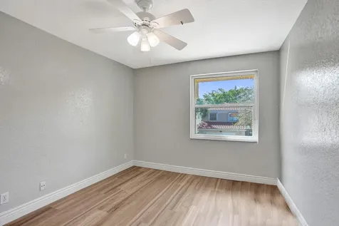 5367 NW 106th Drive Coral Springs FL 33076