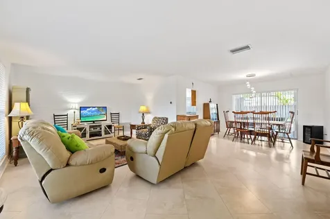 4954 SW 91st Avenue Cooper City FL 33328