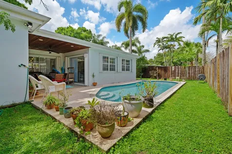 4954 SW 91st Avenue Cooper City FL 33328