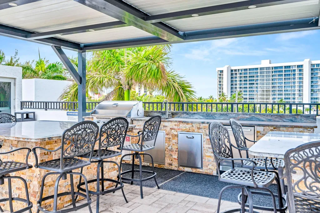 525 N Ocean Boulevard Pompano Beach FL 33062