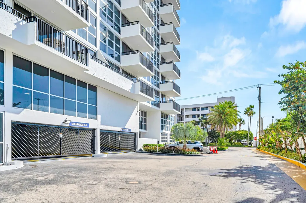 525 N Ocean Boulevard Pompano Beach FL 33062