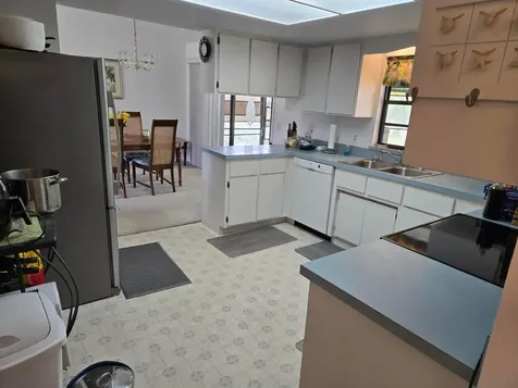 390 Main Street Sebastian FL 32958