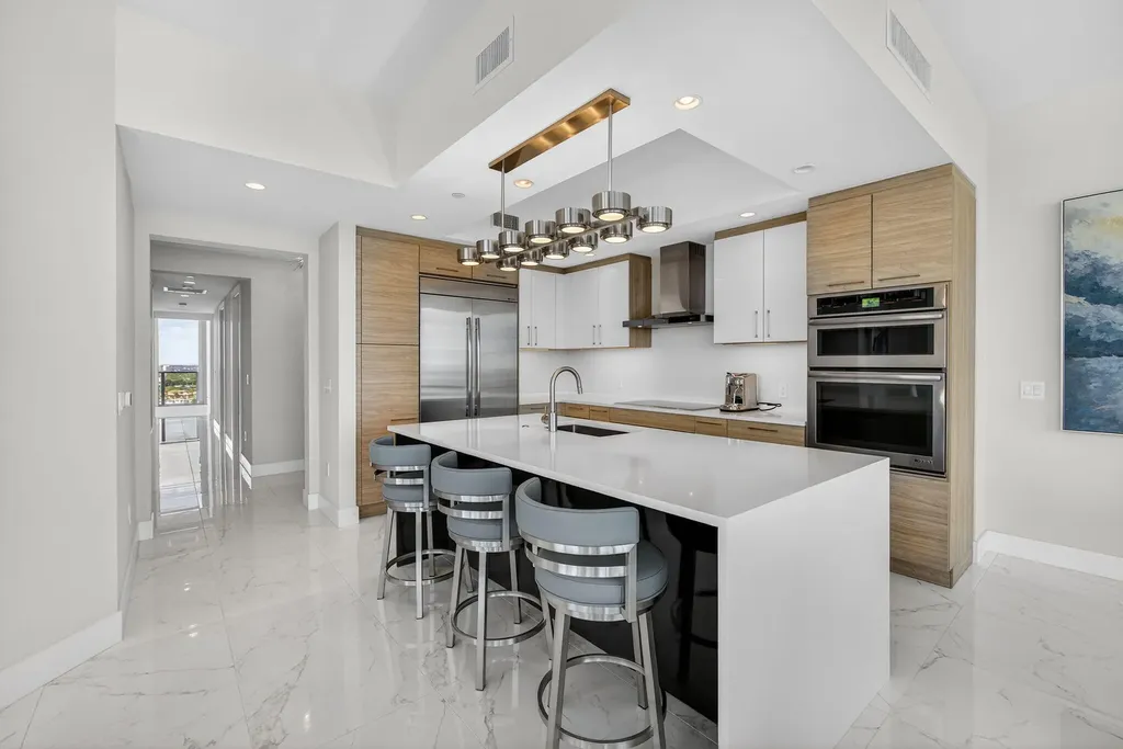 2 Water Club Way North Palm Beach FL 33408