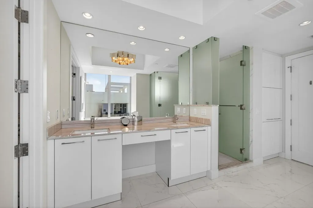 2 Water Club Way North Palm Beach FL 33408