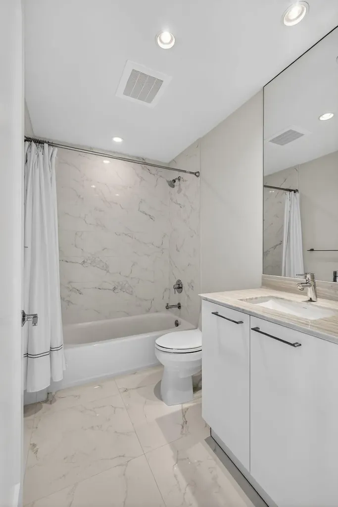 2 Water Club Way North Palm Beach FL 33408