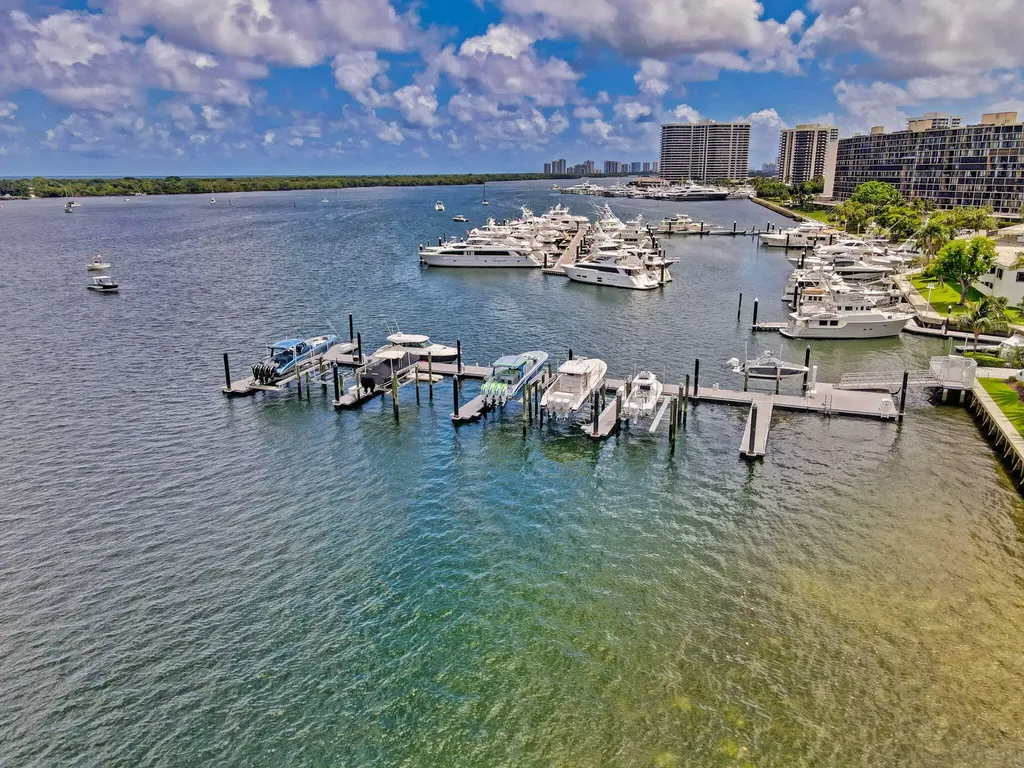 2 Water Club Way North Palm Beach FL 33408