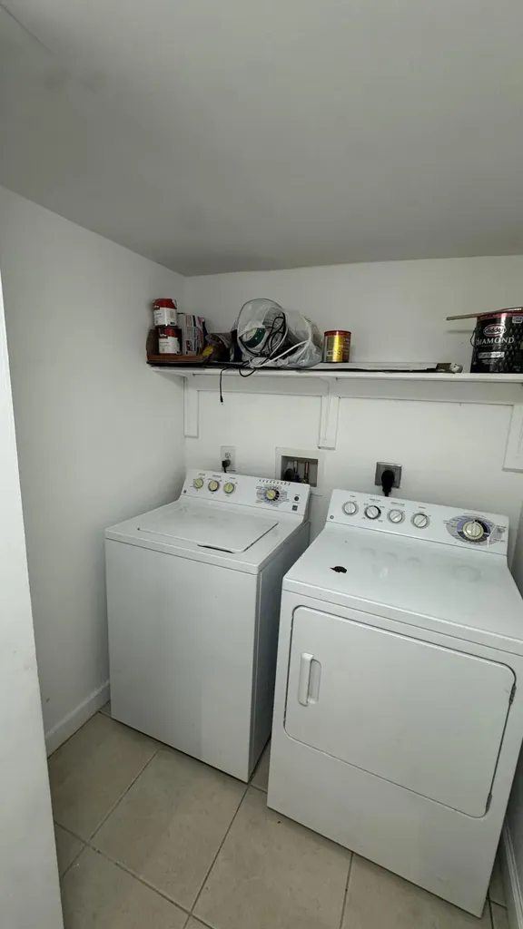 802 Saint Andrews Road Hollywood FL 33021