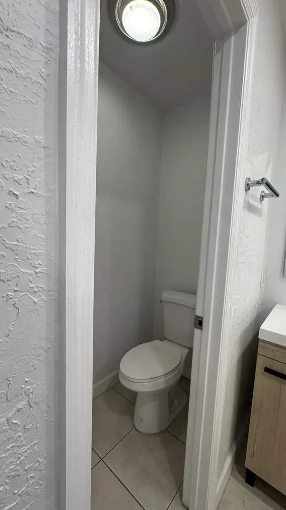 802 Saint Andrews Road Hollywood FL 33021