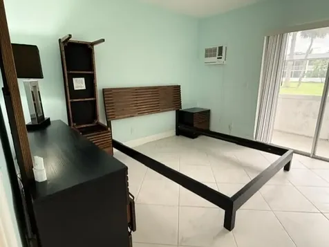 216 Berkshire K West Palm Beach FL 33417