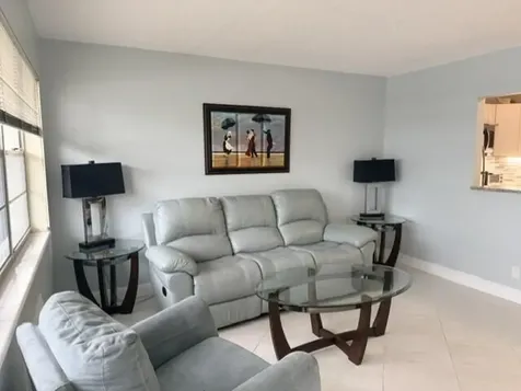 216 Berkshire K West Palm Beach FL 33417