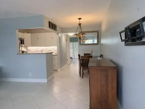 216 Berkshire K West Palm Beach FL 33417