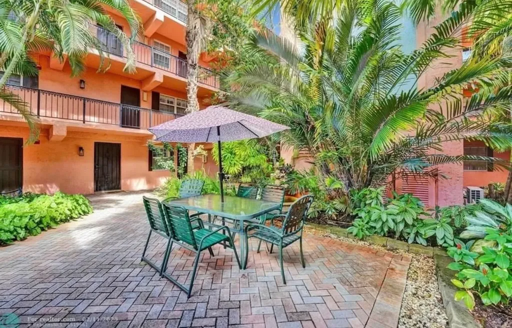 610 Tennis Club Drive Fort Lauderdale FL 33311