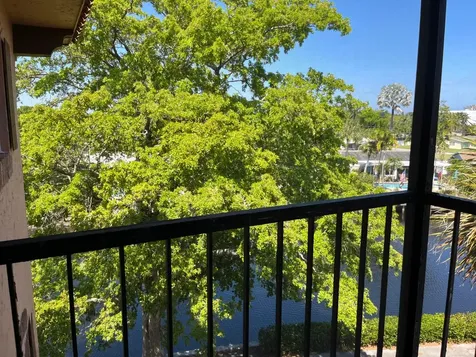 610 Tennis Club Drive Fort Lauderdale FL 33311