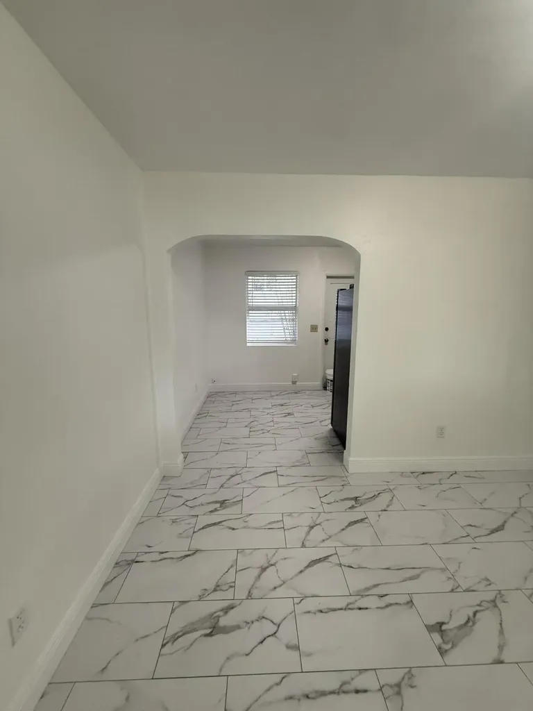12 N B Street Lake Worth Beach FL 33460