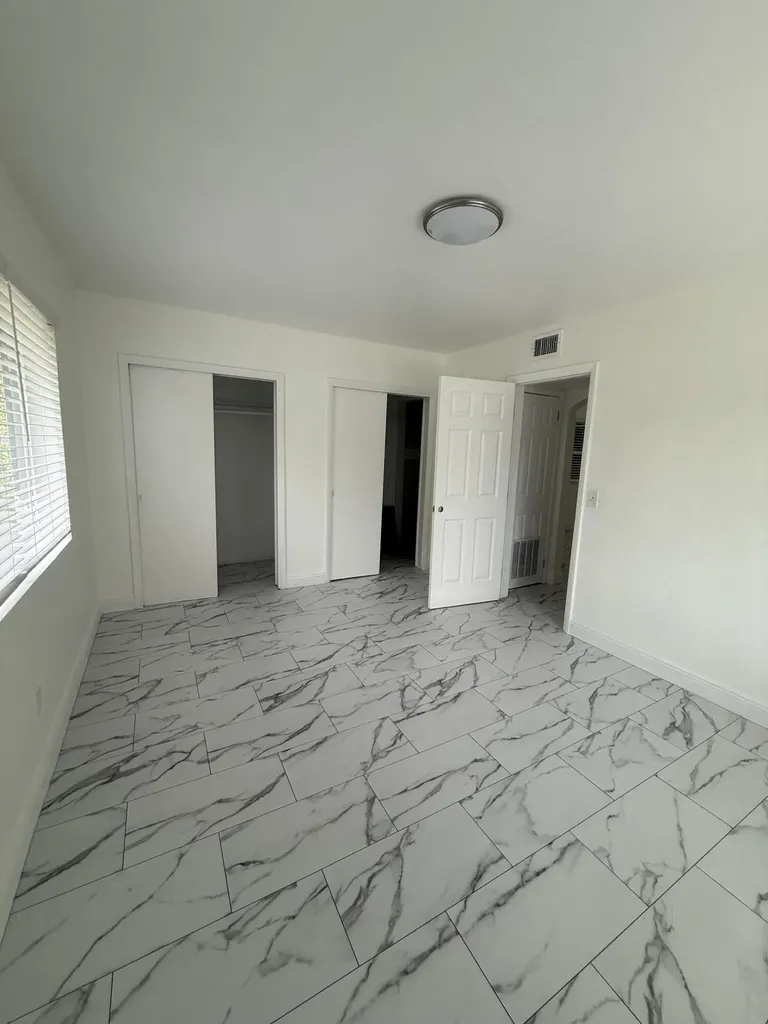 12 N B Street Lake Worth Beach FL 33460