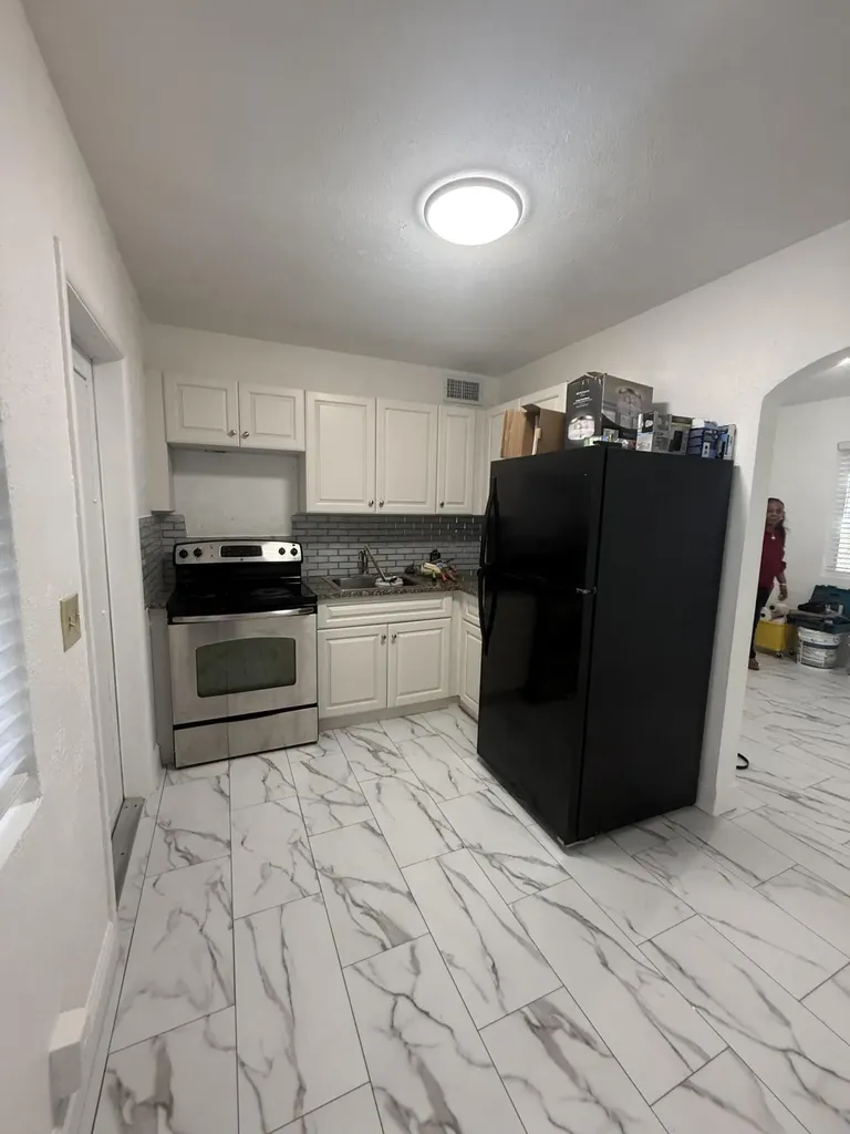 12 N B Street Lake Worth Beach FL 33460