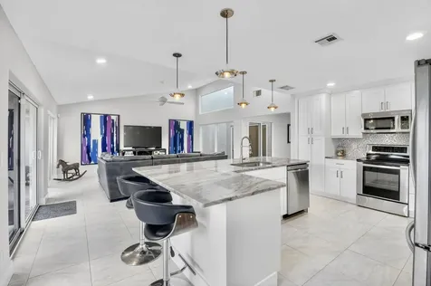 202 SW 29th Avenue Delray Beach FL 33445