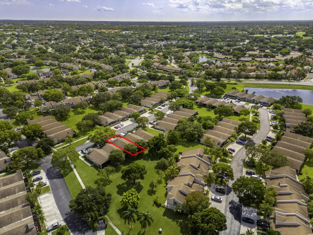 15725 Woodgate Court Sunrise FL 33326