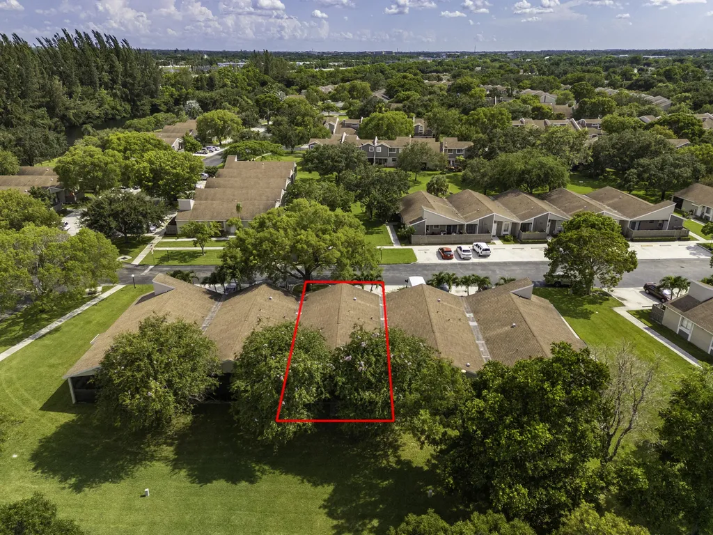 15725 Woodgate Court Sunrise FL 33326