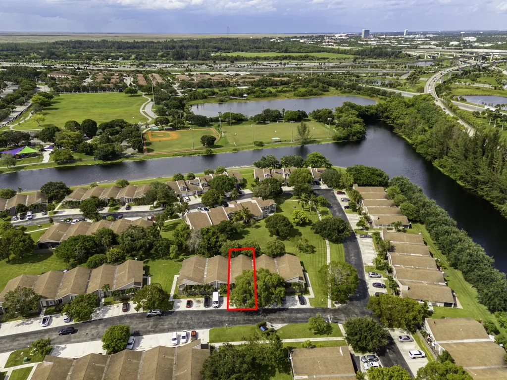 15725 Woodgate Court Sunrise FL 33326