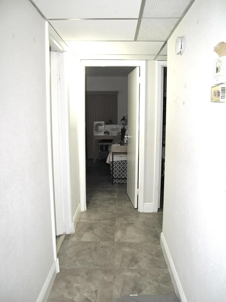 376 Flanders Delray Beach FL 33484