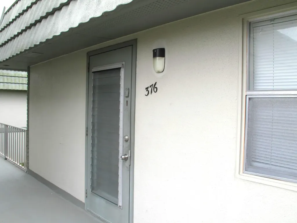 376 Flanders Delray Beach FL 33484