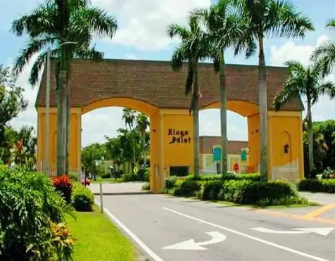 376 Flanders Delray Beach FL 33484
