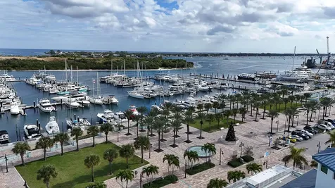 176 E 24th Street Riviera Beach FL 33404