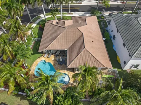 909 Stillwater Court Weston FL 33327
