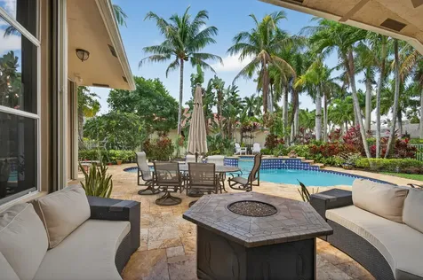 909 Stillwater Court Weston FL 33327